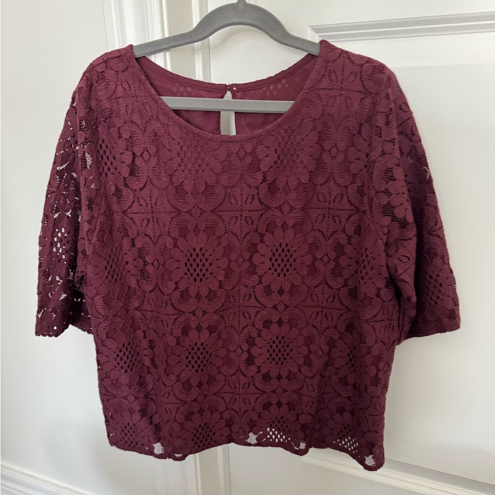 New Abercrombie & Fitch Burgundy Maroon Lace Blouse NWOT
